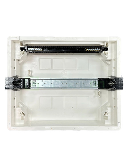 Tablou incastrat, 12 module, 1x12, ușă transparentă Hager, Golf, VF112TD - Electricon.ro