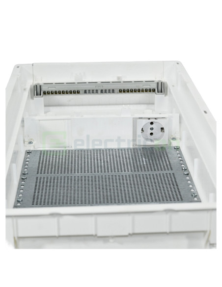 Tablou combo, incastrat, 42 module. IP30, ETI, 001100220