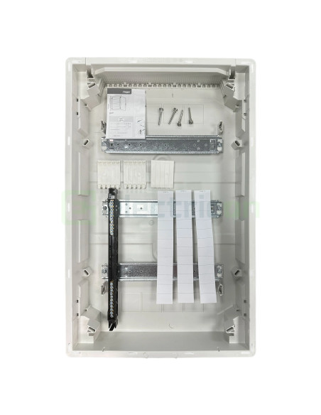 Tablou incastrat, 36 module, 3x12, ușă albă Hager, Golf, VF312PD - Electricon.ro