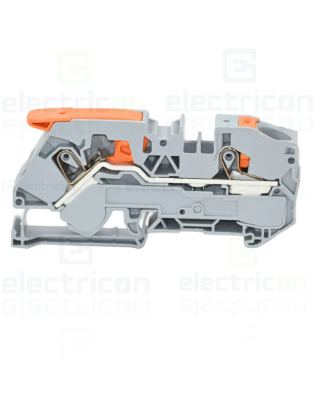 cu pârghie și buton