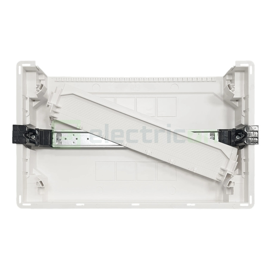 Tablou incastrat, 18 module, 1x18, ușă albă Hager, Golf, VF118PD - Electricon.ro