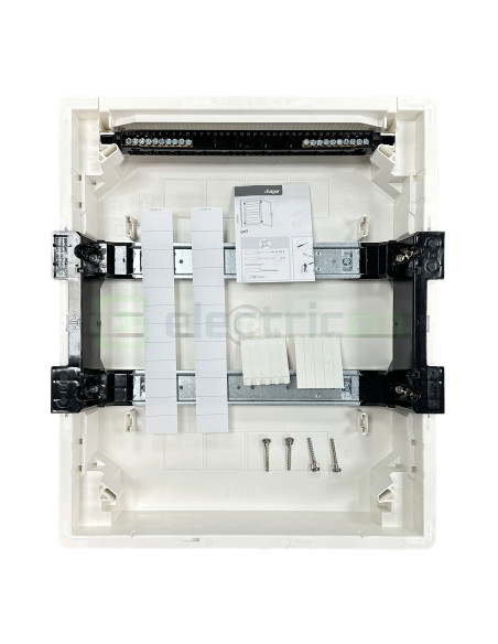 Tablou incastrat, 24 module, 2x12, ușă albă Hager, Golf, VF212PD - Electricon.ro