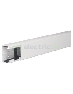 Canal cablu PVC pentru aplicare exterioara, rezistent UV, alb, LFE 40x60 mm, Hager, LFE4006009016 - Electricon.ro