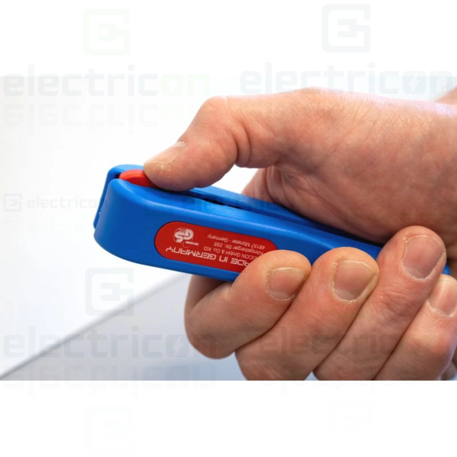 Unealta pentru inlaturarea mantalei si dezizolarea cablurilor coaxiale cu cutter lateral inclus, 4,8- 7,5 mm², Combi-Coax Nr.3