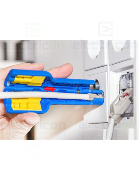 Dezizolator pentru inlaturarea mantalei si dezizolarea cablurilor coaxiale,Coax-Stripper Nr. 1