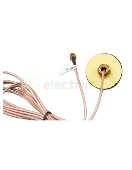 Outdoor LTE-M puck antenna