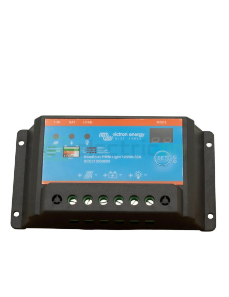 Incarcator solar 12V 24V 30A BlueSolar PWM-Light 12 24V-30A