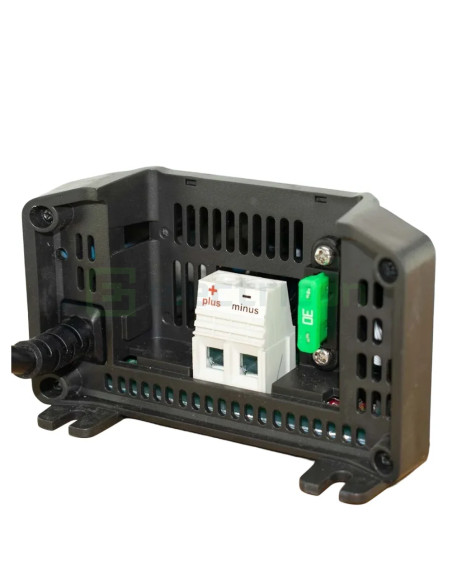 Incarcator de retea Blue Smart IP22 Charger 12 20 (1)