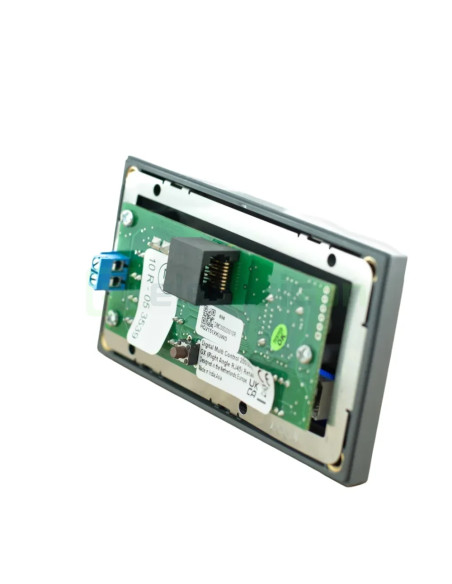 Panou de control Digital Multi Control 200/200A GX (mufă RJ45 la 90º) - Victron Energy DMC000200010R