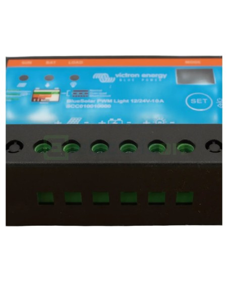 Încărcător solar PWM-Light - BlueSolar 48V-10A - Victron Energy SCC040010020