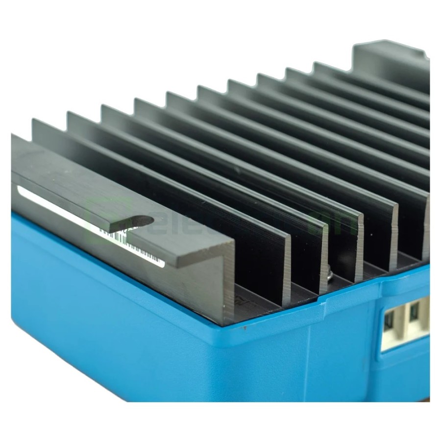 Încărcător izolat DC/DC - 12/12-18A (220W) Orion-Tr Smart - Victron Energy ORI121222120