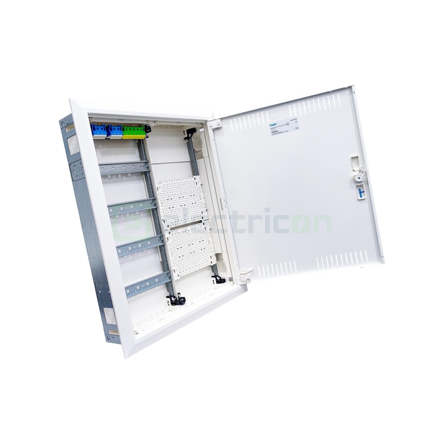Tablou combo metalic - Hibrid - 96M (48M sigurante electrice + 48M multimedia) încastrat Univers Hager FWU42K1