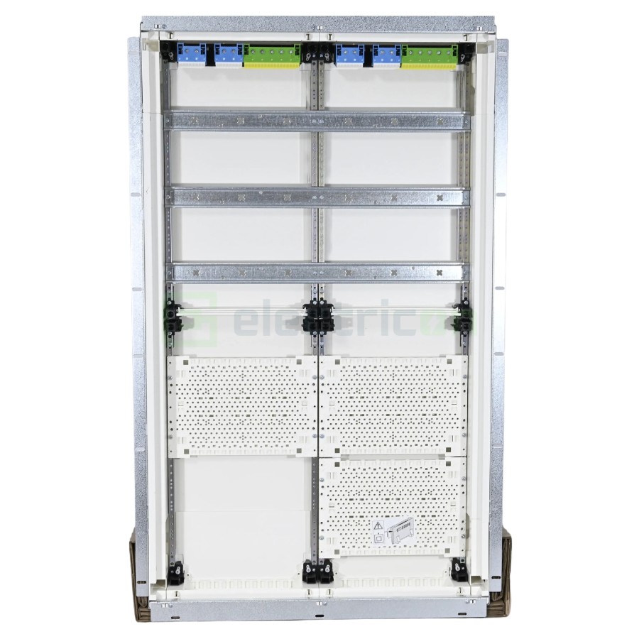 Tablou combo metalic - Hibrid - 156M (78M sigurante electrice + 78M multimedia) încastrat Univers Hager FWU62M4