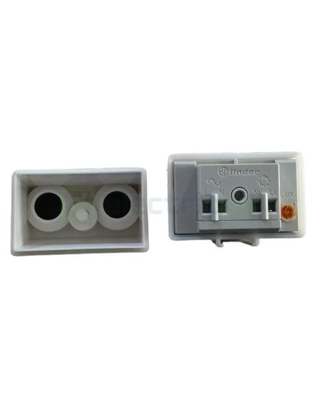 Senzor crepuscular - 230VAC reglabil 1-80lx 1ND 16A 2000W IP54 montaj perete - Finder 10.41.8.230.0000