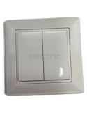 Întrerupător inteligent Yesly - 4 canale Wireless interior alb IP20 - Finder 013.B9