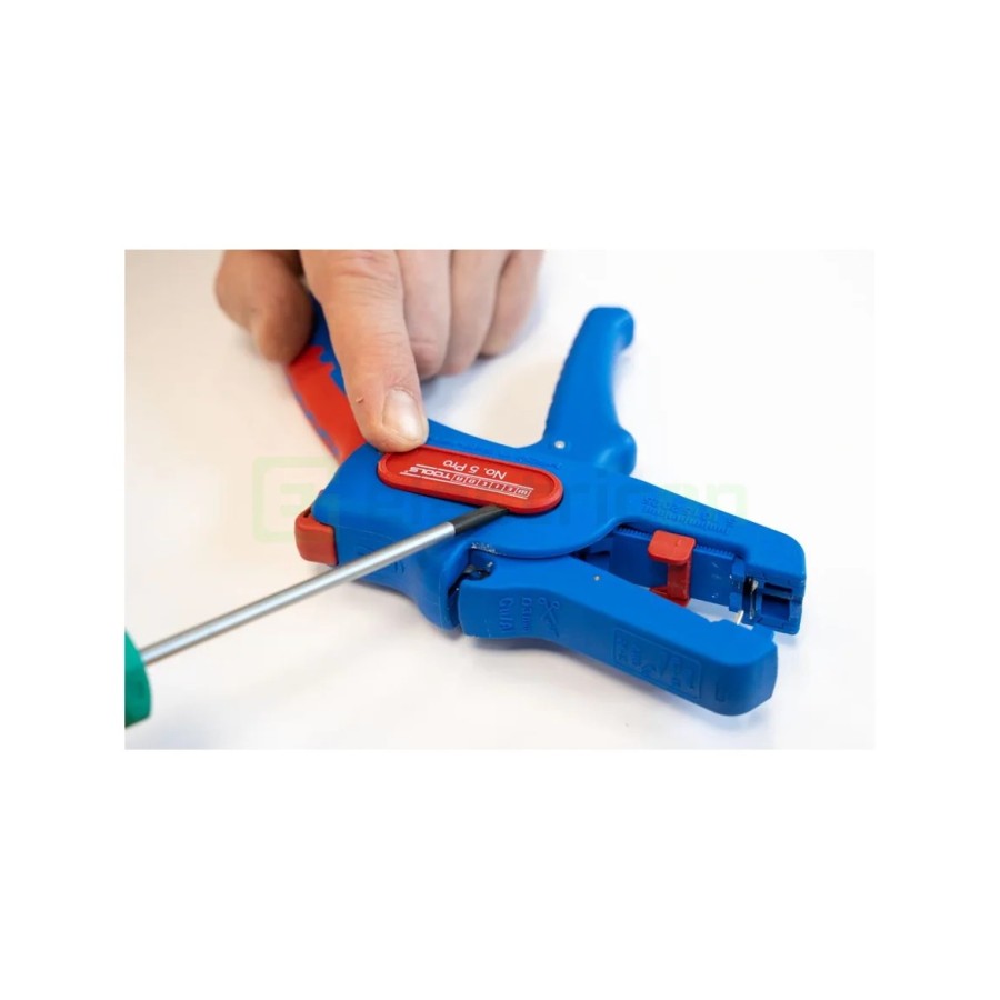 Clește dezizolator - Nr. 5 Pro LED - 0,2 - 16 mm², cu iluminare LED, albastru - Weicon 10101937