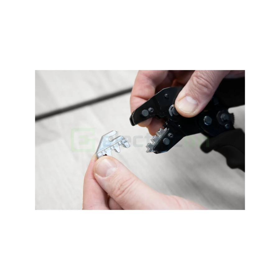 Clește de sertizare pentru conectori MC4 (2.5/4/6 mm²) - Weicon 10100514