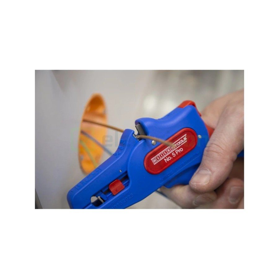 Clește dezizolator - Nr. 5 Pro - conductori lițați și solizi - 0,2-16 mm² - albastru - Weicon 10062070