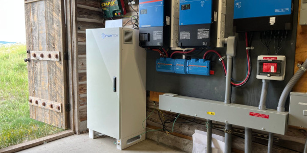 Victron Energy – Analiză tehnică pentru fotovoltaice, stocare și aplicații mobile